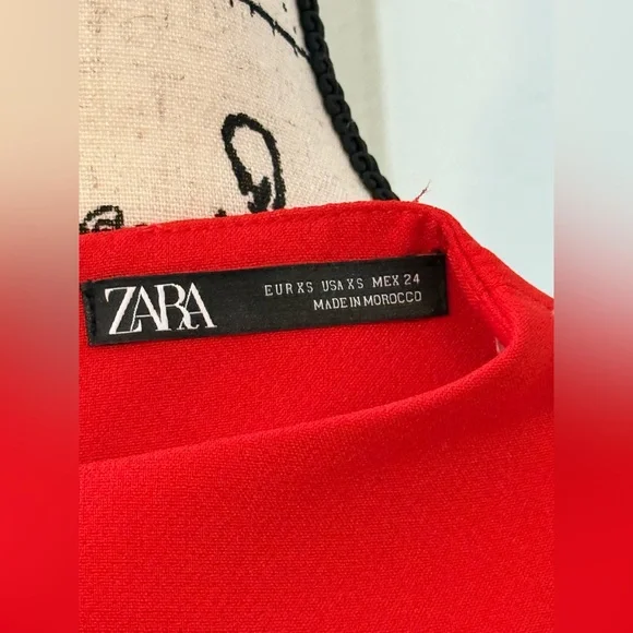 Zara Red Ruched Sheath Dress with Mandarin Collar - Picture 2 of 3